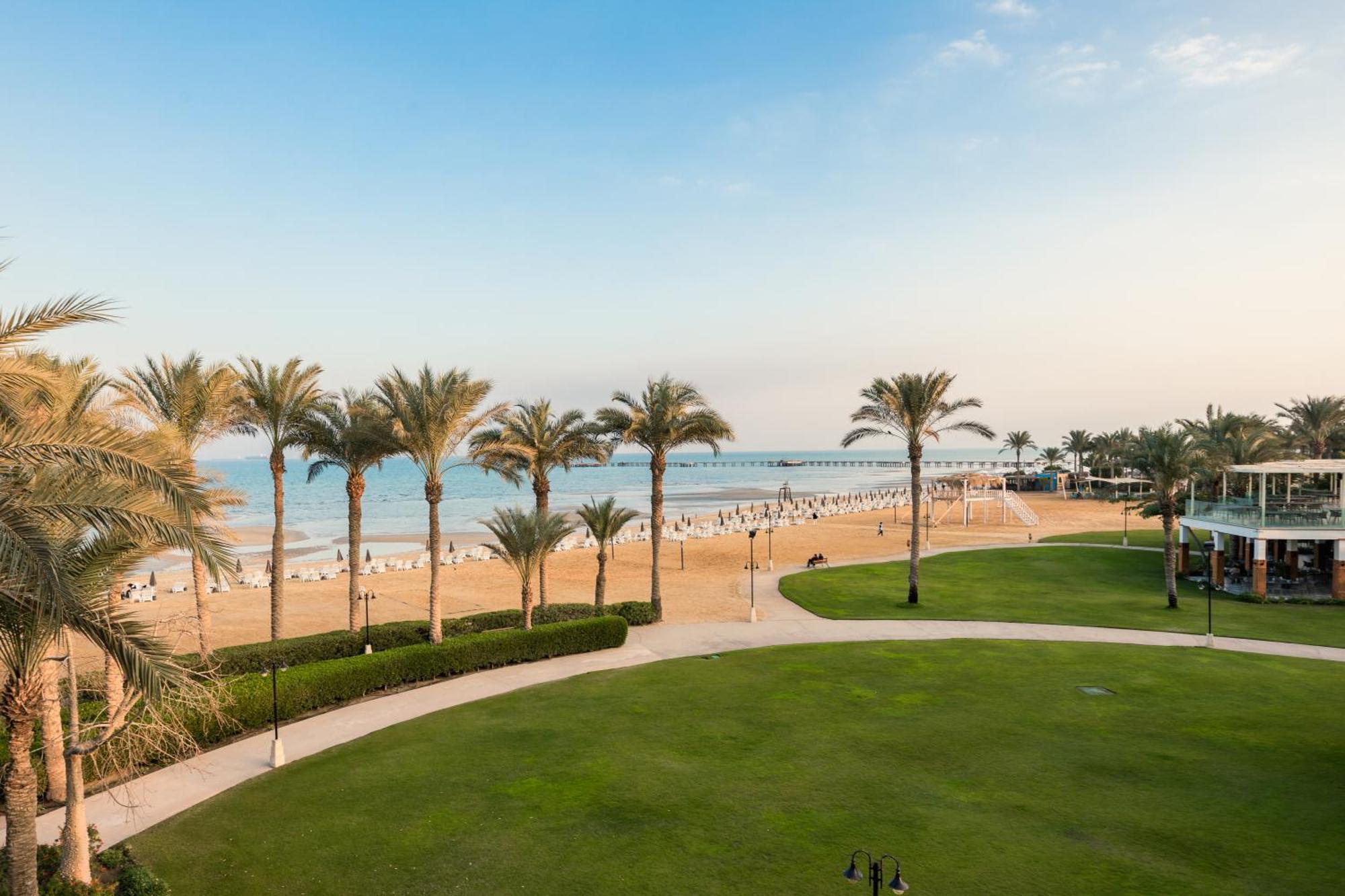 עיין סוחנה Stella Di Mare Grand Hotel מראה חיצוני תמונה The beach at Jumeirah Beach Hotel